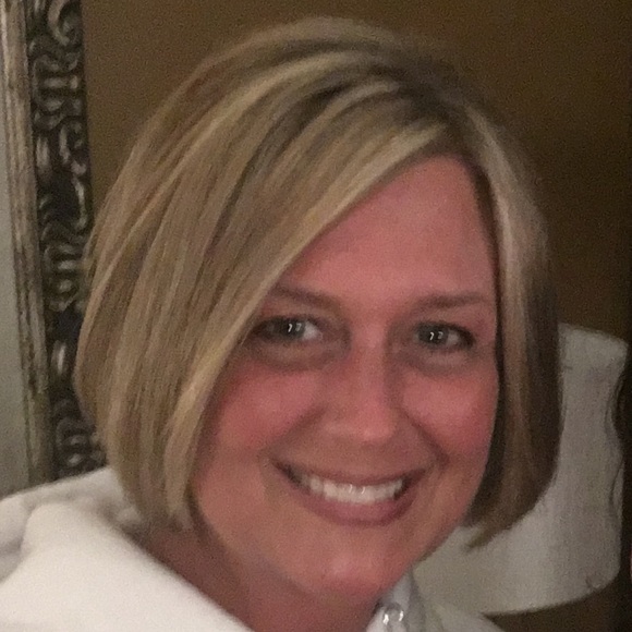 Meet your Posher, Amy - Picture 3 of 8